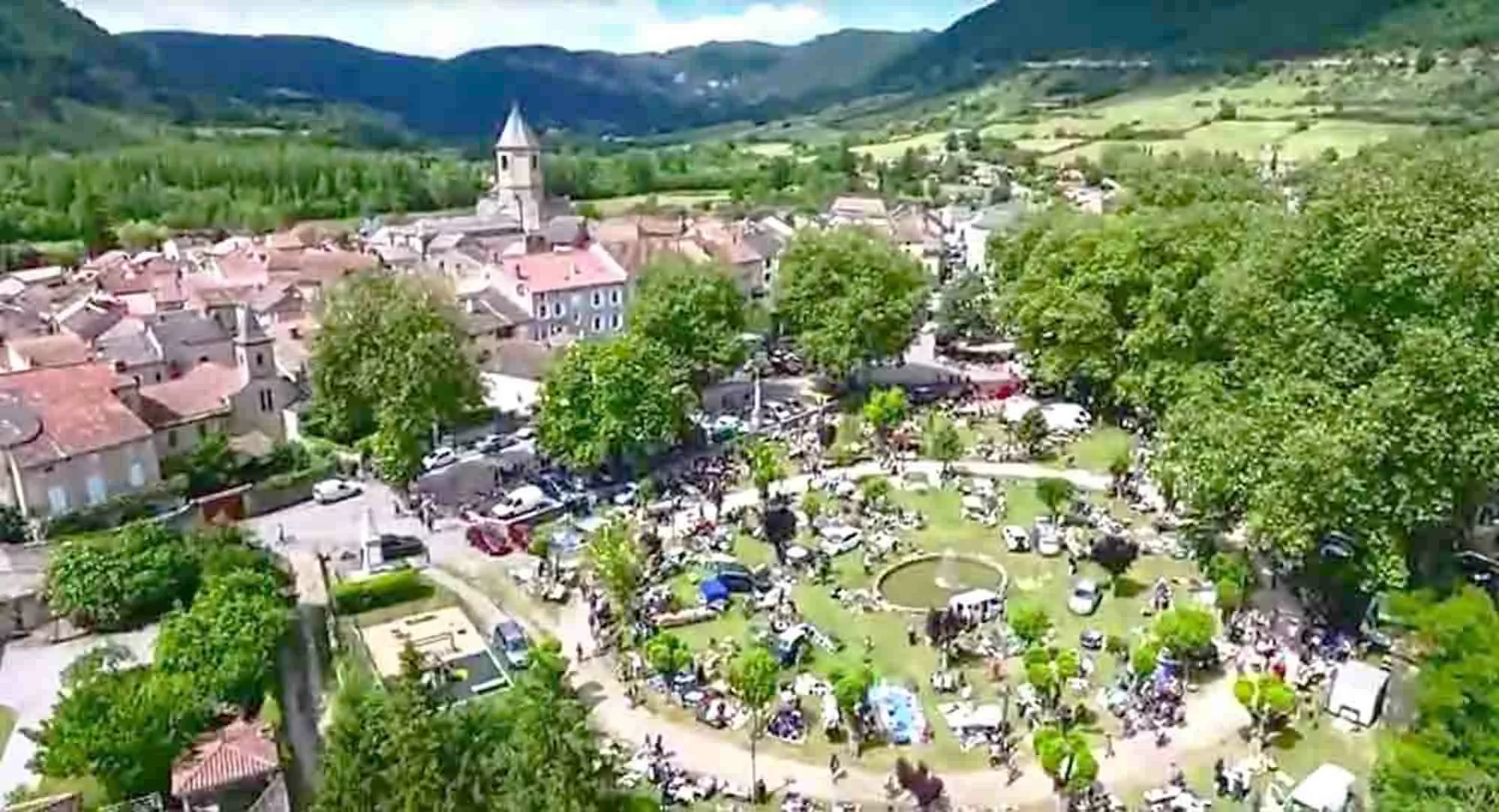 Brocante vide-grenier à Nant Aveyron