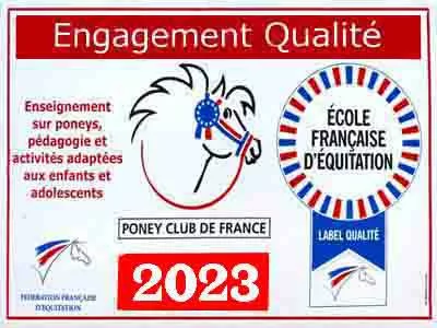 Engagement de la qualité des services du poney club et du centre équestre Larzac en Aveyron