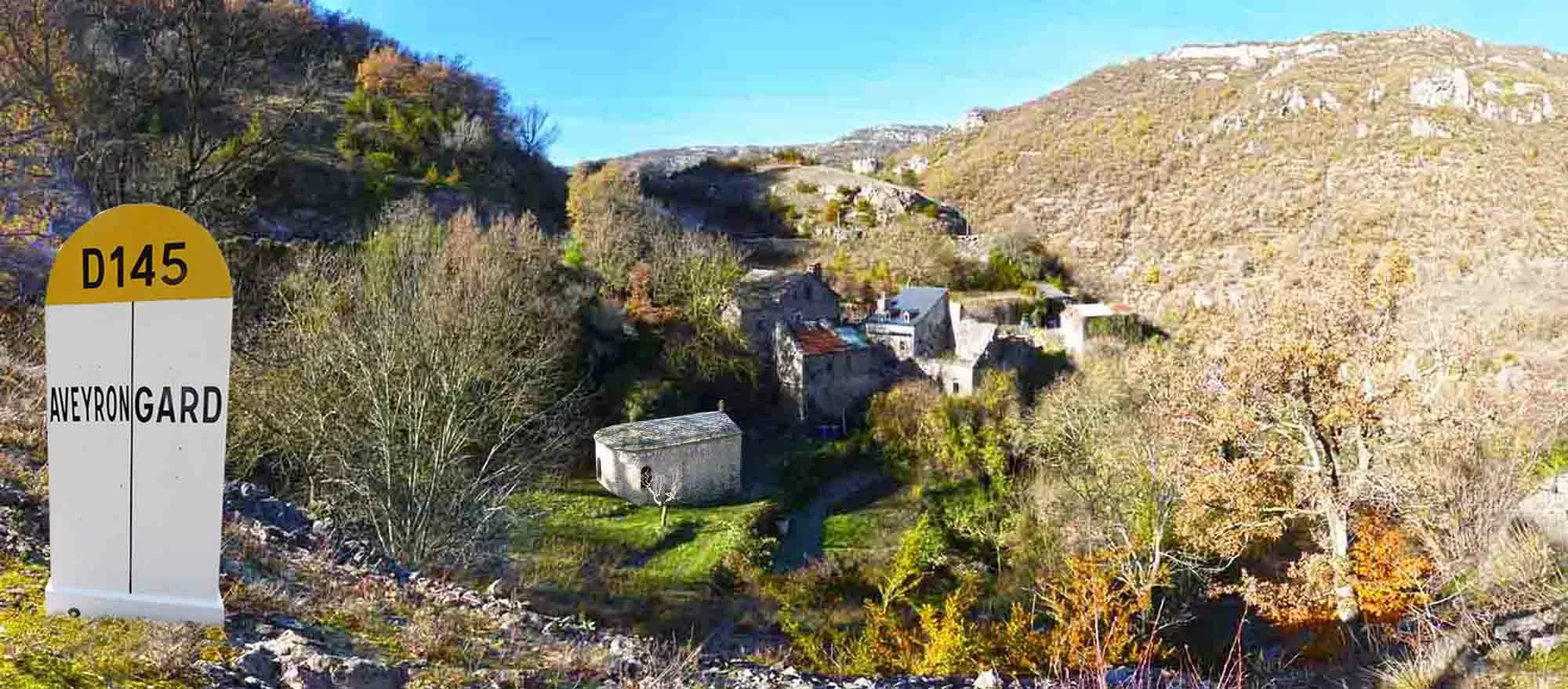 Chapelle Saint-Sulpice dans le Trévezel avec sa fameuse légende